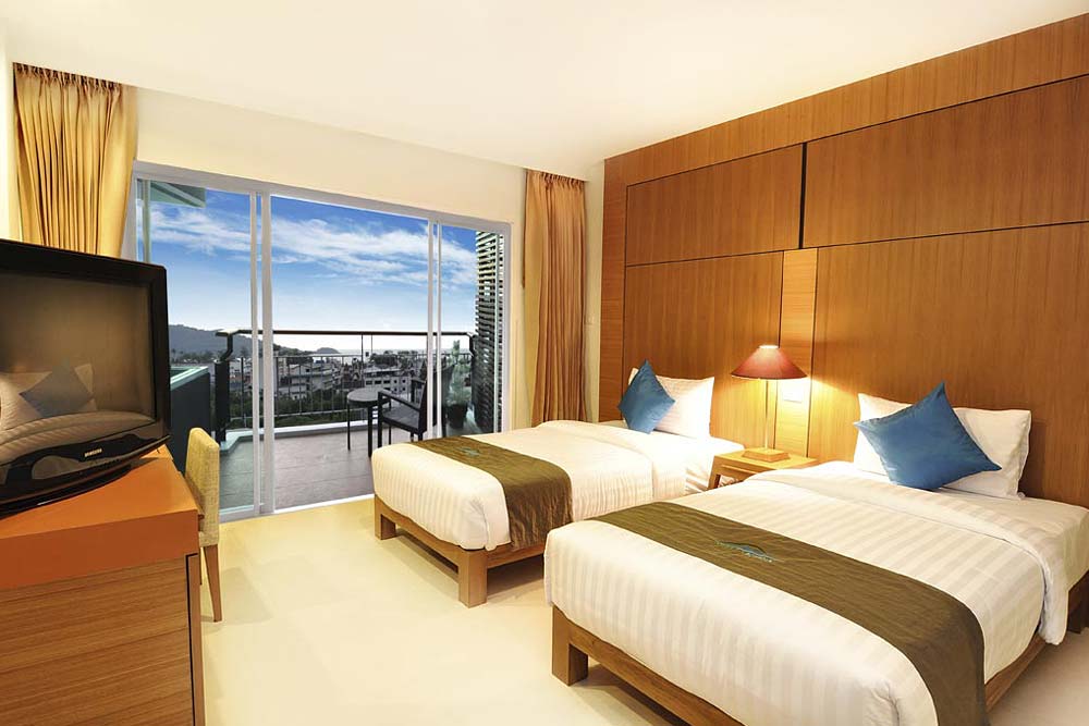 โรงแรมอันดาคีรา ป่าตอง (Andakira Hotel Patong)