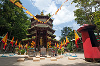 ทัวร์น้ำตกร้อน สระมรกต วัดถ้ำเสือ