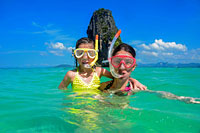 ทัวร์กระบี่ 4 เกาะ ทะเลแหวก โดยเรือหางยาว