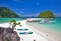 ทัวร์กระบี่ 4 เกาะ ทะเลแหวก โดยเรือเร็วสปีดโบ๊ท