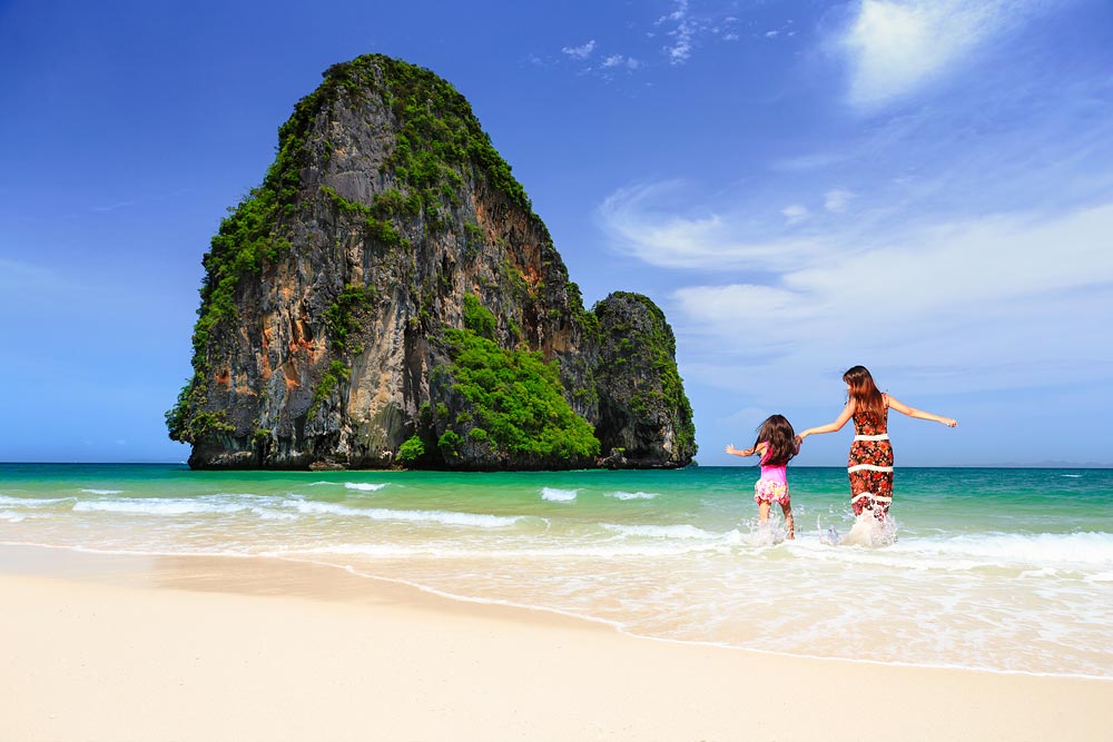 ทัวร์กระบี่ 4 เกาะ ทะเลแหวก โดยเรือเร็วสปีดโบ๊ท