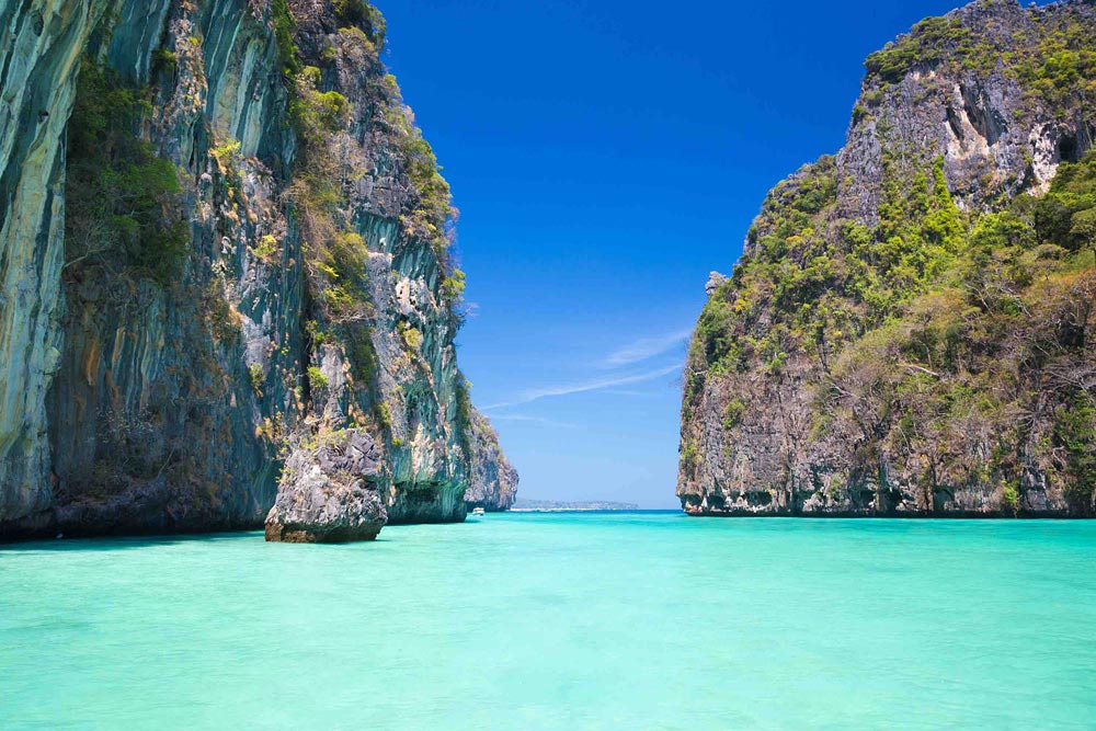 ทัวร์เกาะพีพี เกาะไม้ไผ่ โดยเรือเร็วสปีดโบ๊ท