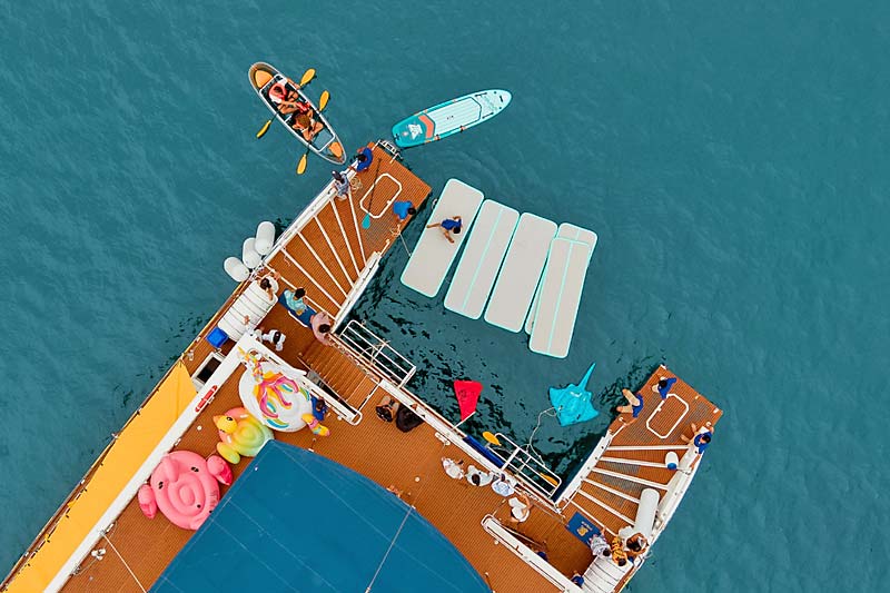 ทัวร์ล่องเรือยอร์ชกระบี่ Meka Catamaran