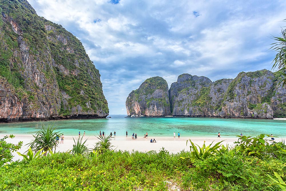 ทัวร์เกาะพีพี อ่าวมาหยา เกาะไข่ โดยเรือเร็วสปีดโบ๊ท