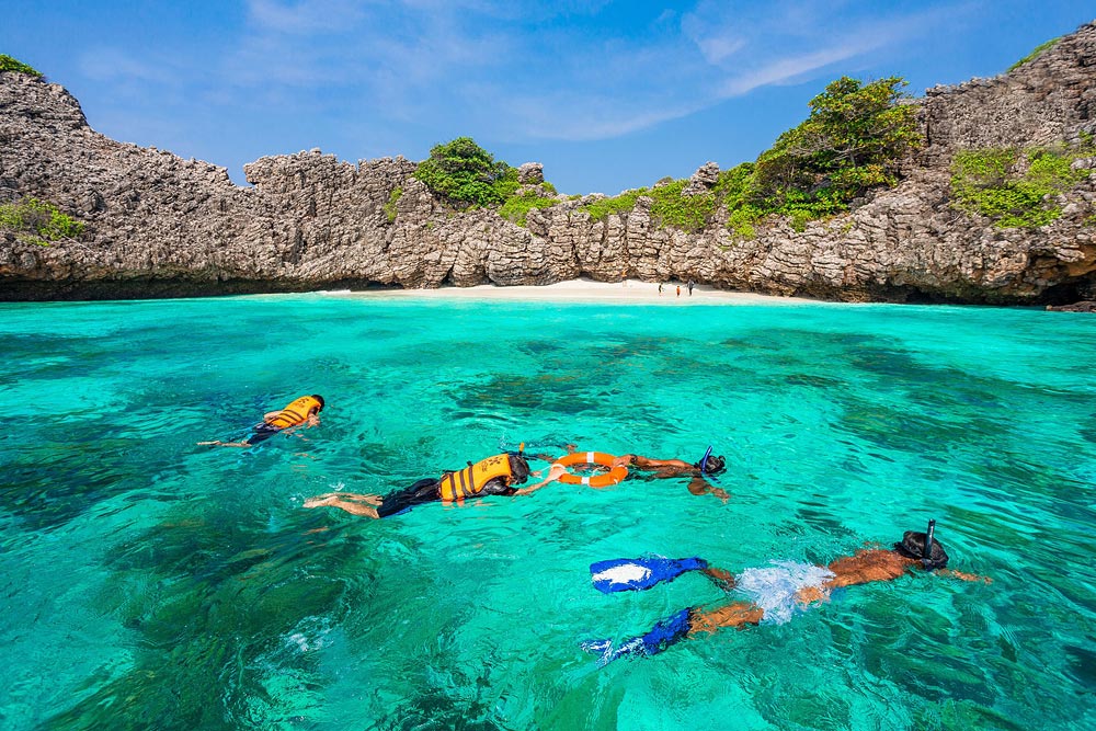 ทัวร์เกาะรอก+เกาะห้าโดยเรือเร็วสปีดโบ๊ท กับ Seastar Andaman