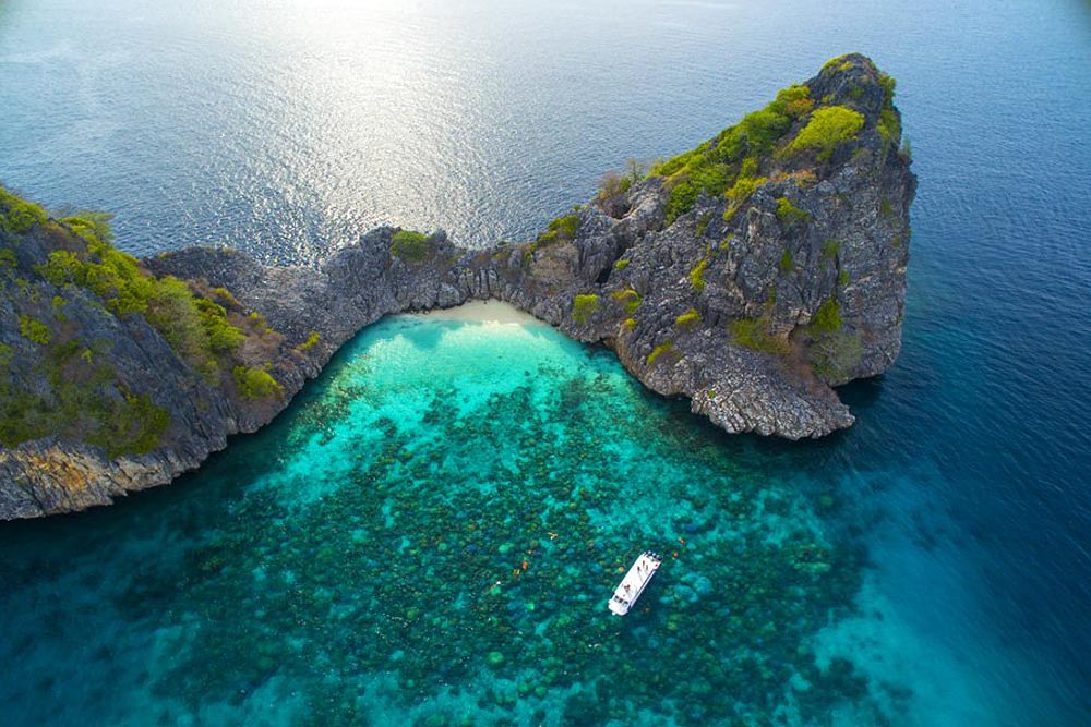 ทัวร์เกาะรอก+เกาะห้าโดยเรือเร็วสปีดโบ๊ท กับ Seastar Andaman
