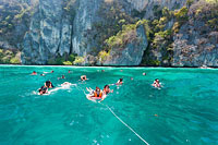 ทัวร์เกาะพีพี+เกาะไข่ อ่าวมาหยา โดยเรือใหญ่