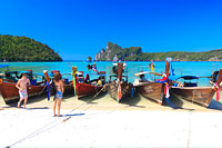 ทัวร์เกาะพีพี+เกาะไข่ อ่าวมาหยา โดยเรือใหญ่