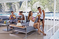 ทัวร์เกาะพีพีเรือใหญ่ ซีแองเจิ้ล บียอนด์ Sea Angel Beyond Cruise