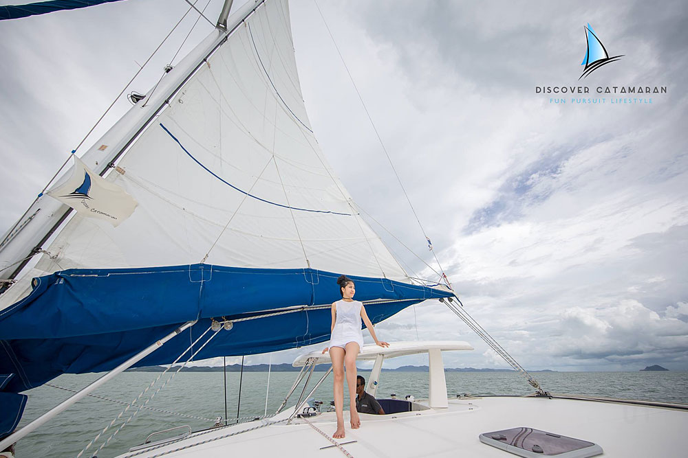 ทัวร์ล่องเรือใบเกาะไม้ท่อนและอ่าวยนกับ Discover Catamaran
