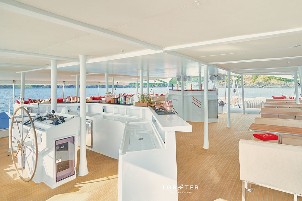 ทัวร์ล่องเรือ Lobster Yacht ปาร์ตี้ยอร์ช ภูเก็ต