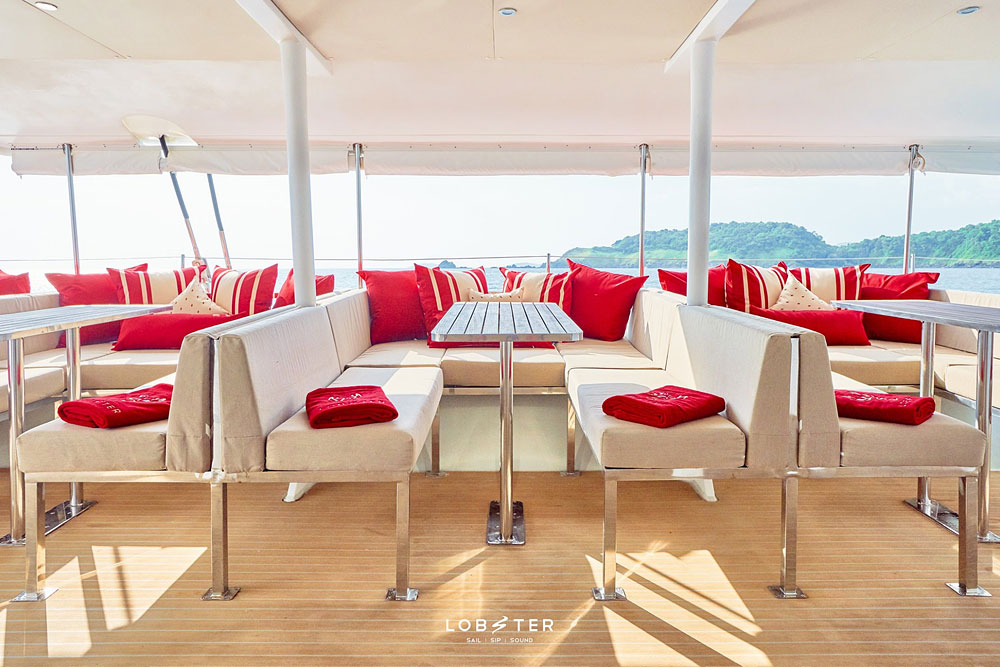 ทัวร์ล่องเรือ Lobster Yacht ปาร์ตี้ยอร์ช ภูเก็ต
