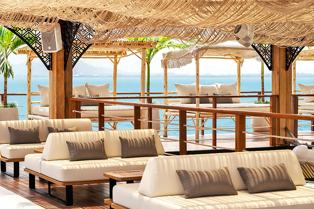 ตั๋วโยนาบีชคลับ ภูเก็ต Yona Beach Club Phuket