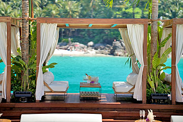 ที่นั่งแบบ Medium Cabana